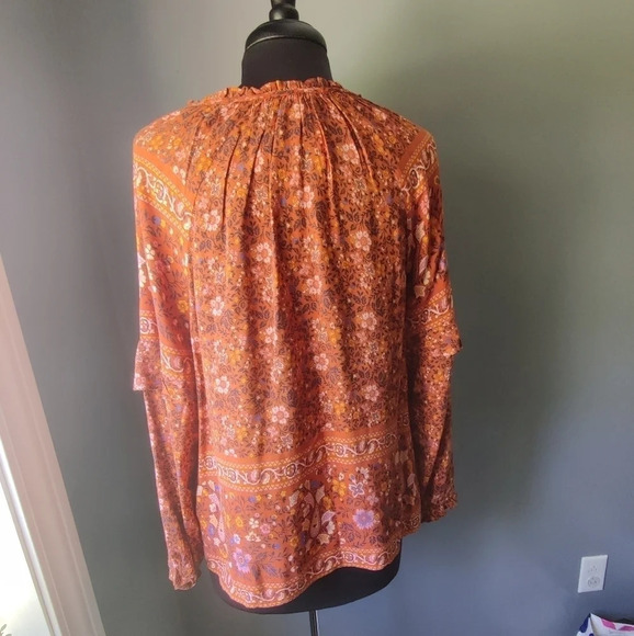 American Eagle Bohemian Floral Paisley Long Sleeve - Picture 5 of 6